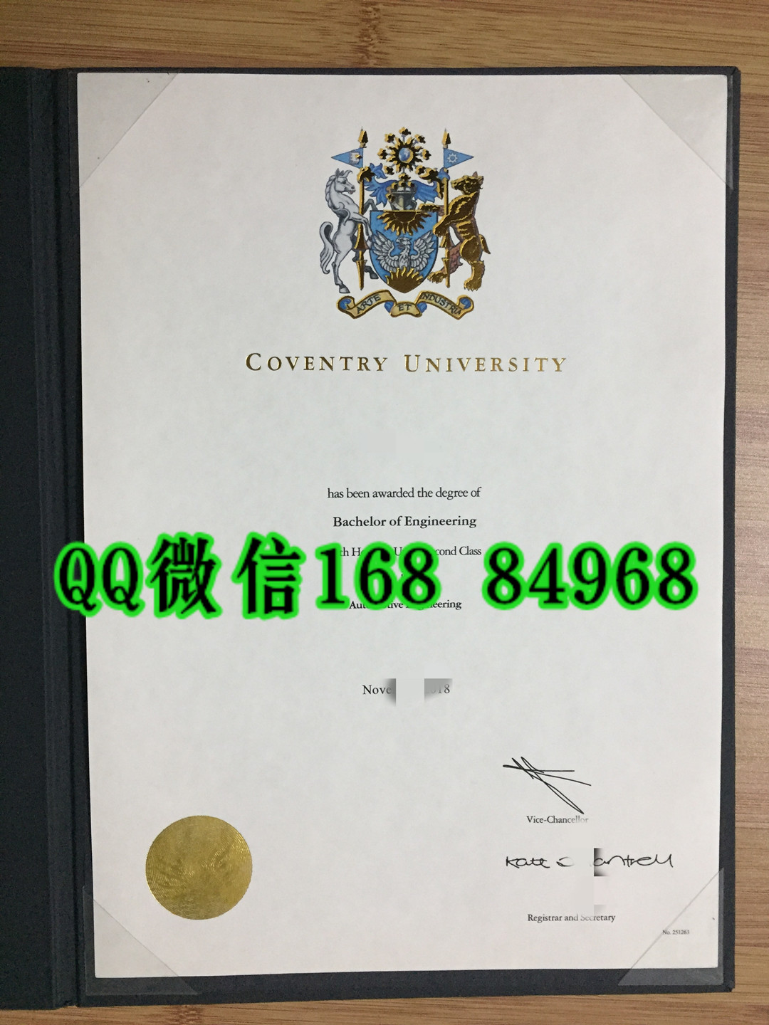 拍摄考文垂大学毕业证分享，英国考文垂大学Coventry University文凭购买