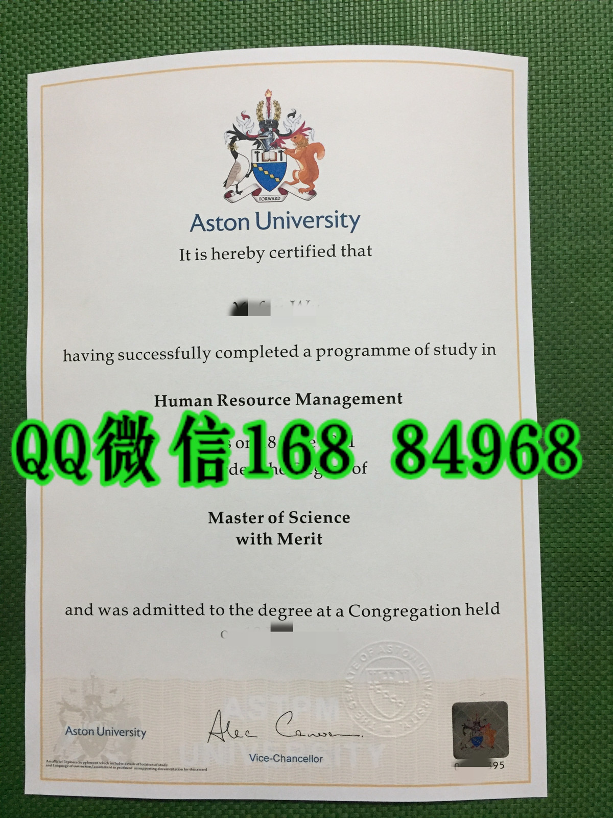 分享案例：2021年英国阿斯顿大学Aston University学位毕业证照片，英国大学毕业证模版