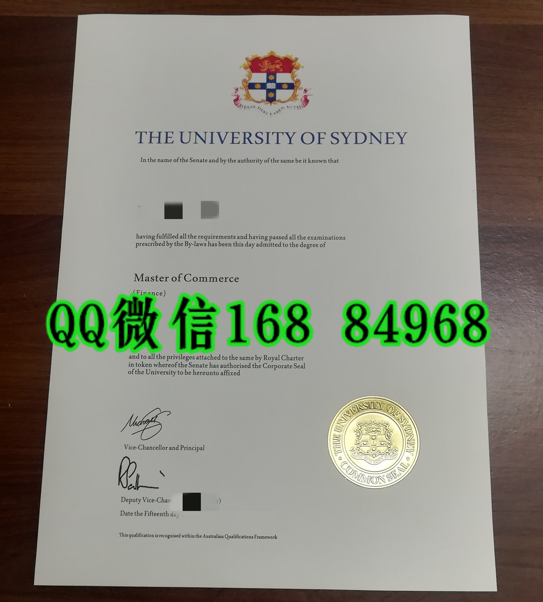 悉尼大学硕士学位毕业证烫金照片，University of Sydney diploma degree