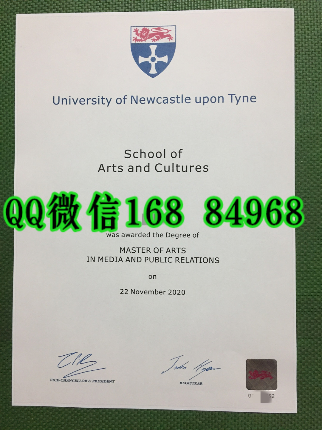 补办纽卡斯尔大学newcastle university毕业证成绩单，英国大学毕业证案例展示