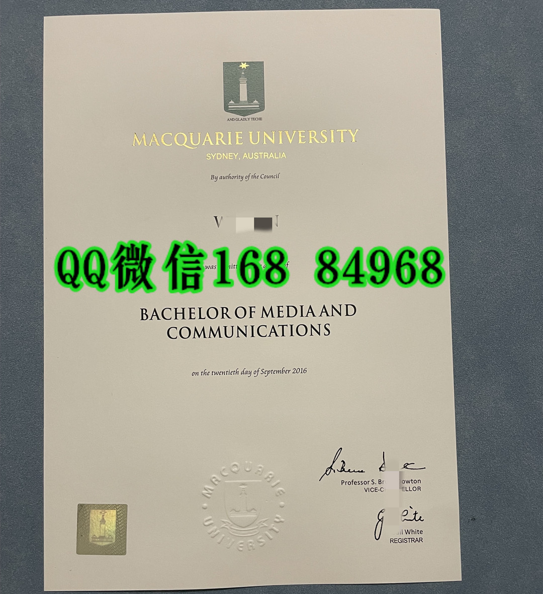 麦考瑞大学毕业证烫金，Macquarie University diploma degree
